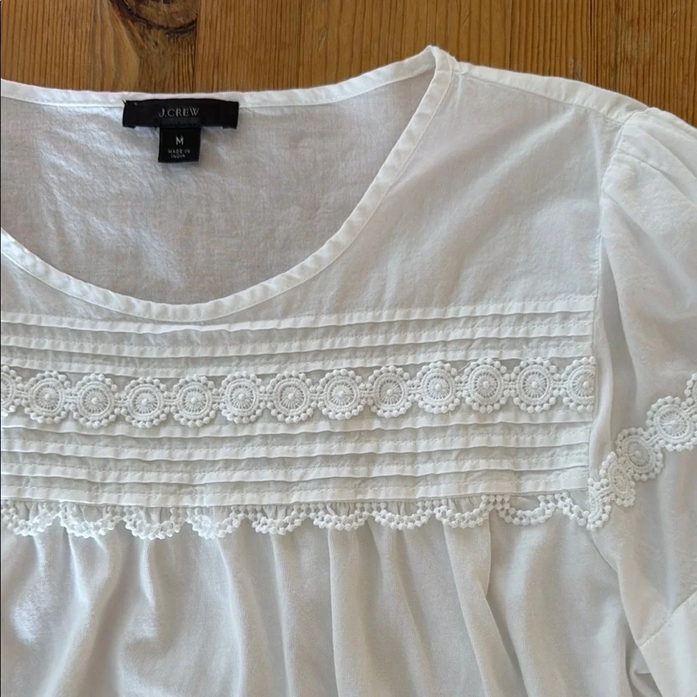 JCrew White Lace Yoke puffy Short Sleeve Women's Top - Picture 2 of 7